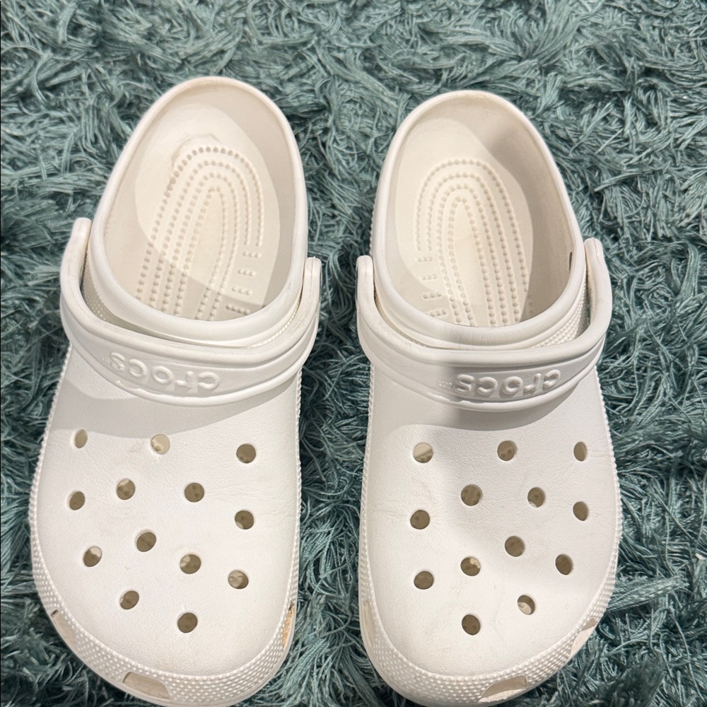 White CROCS mens 10 women’s 12 GUC